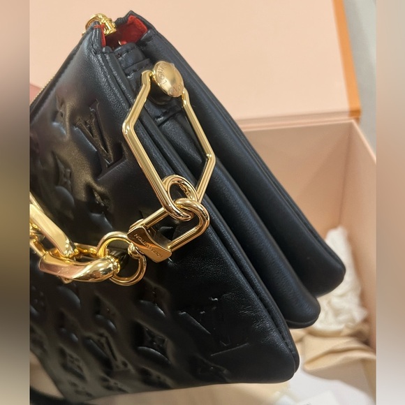 Louis Vuitton Coussin BB Embossed Bag with Gold Chain - Picture 5 of 12